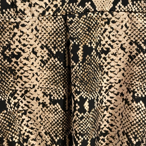 WD.NY Snakeskin Printed Button down Dress - sz S. - Picture 4 of 4